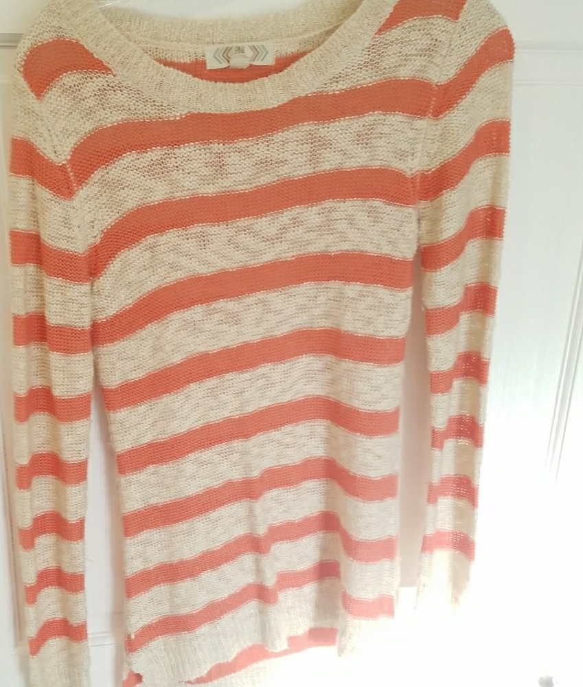 Pink Rose- Sweater . W0000001